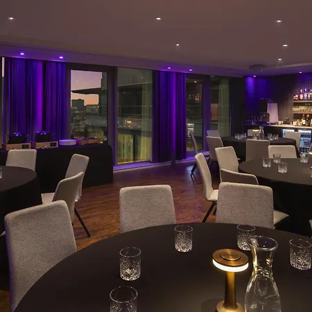 Doubletree By Hilton Manchester Piccadilly-2